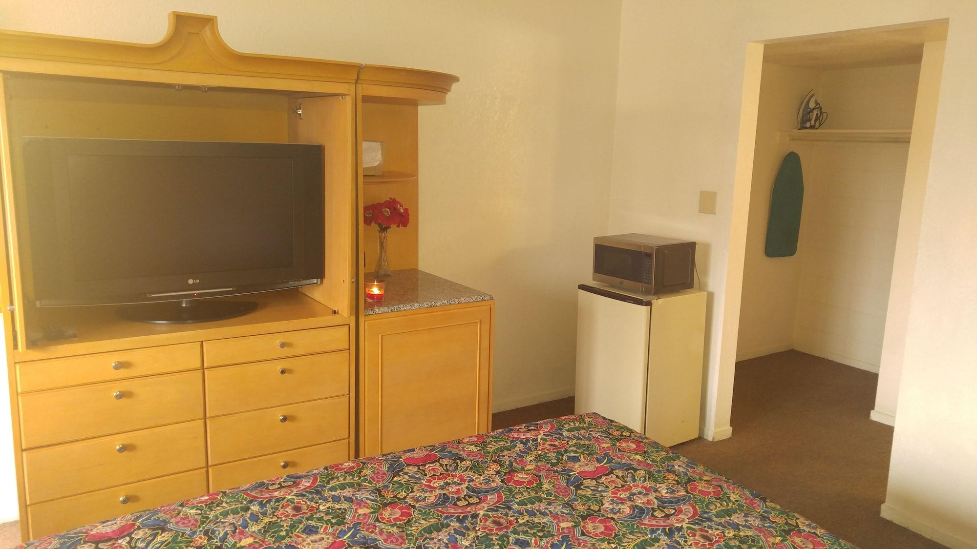 Parkway Inn فريسنو المظهر الخارجي الصورة