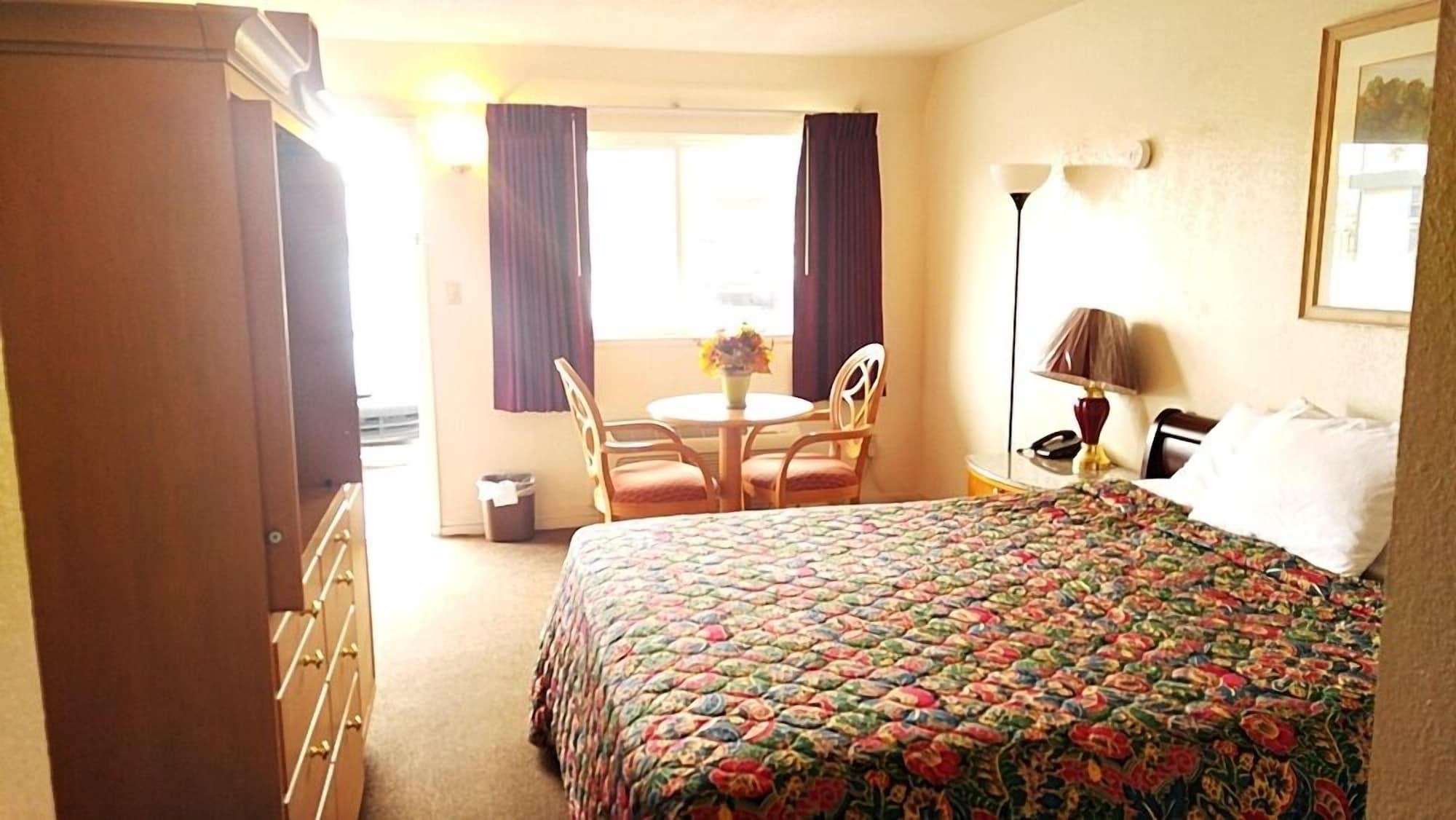 Parkway Inn فريسنو المظهر الخارجي الصورة