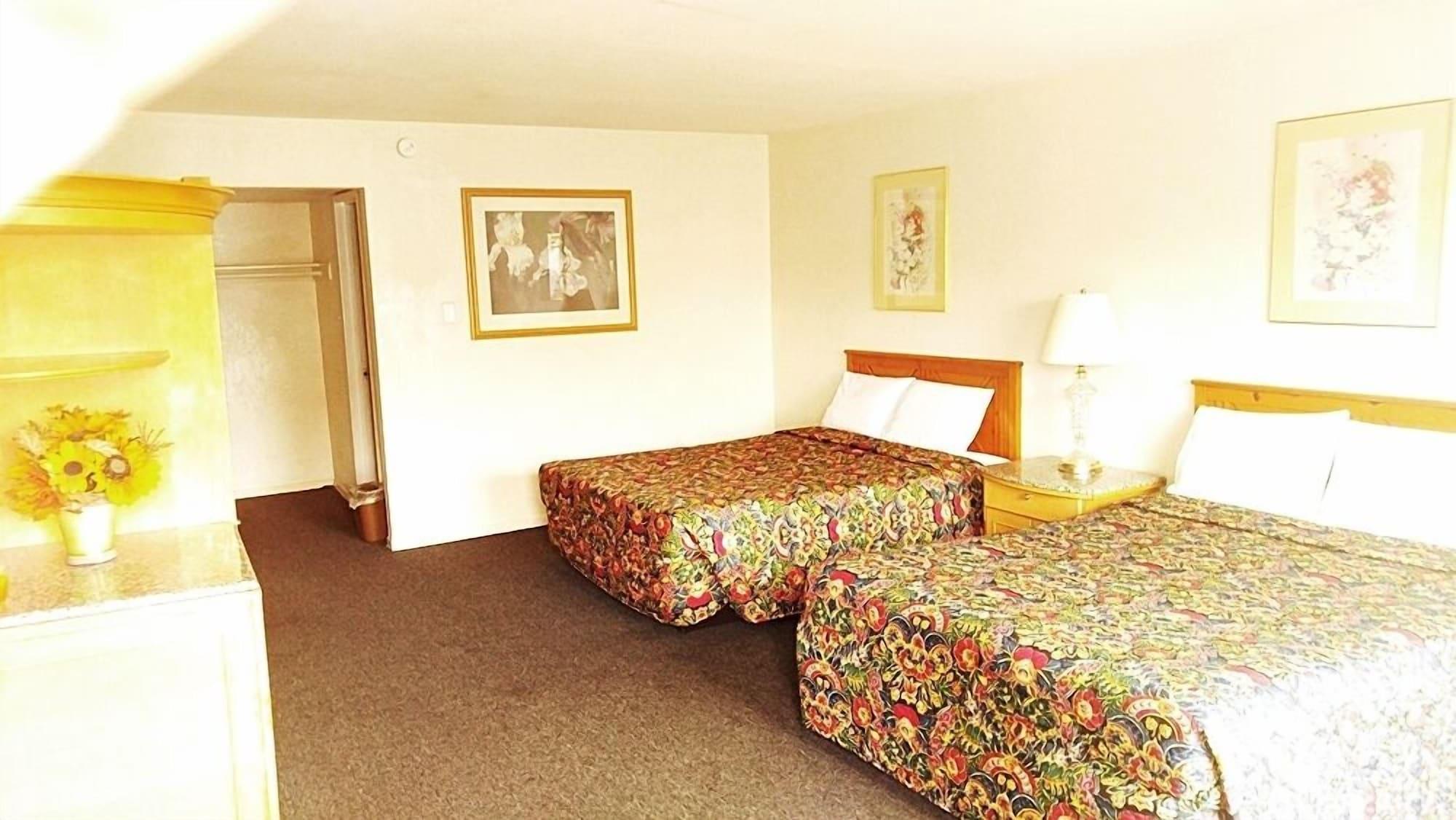 Parkway Inn فريسنو المظهر الخارجي الصورة