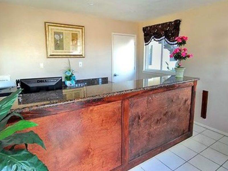 Parkway Inn فريسنو المظهر الخارجي الصورة